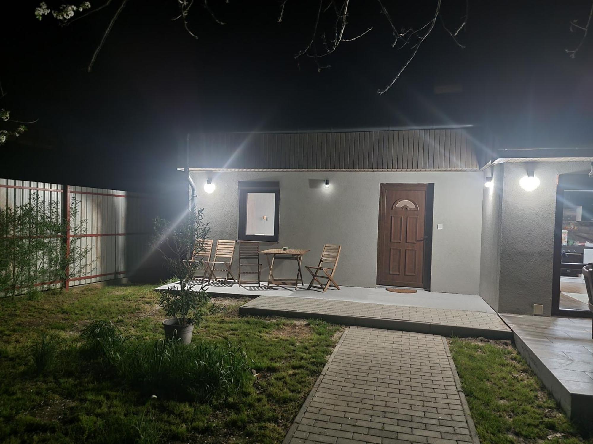 Villa Habitat Of Dreams Makó Esterno foto